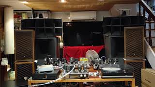 Aaron Neville. Don't  go please stay. (5)