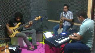 Nova Bossa Jazz Quartet - Spanish go round (by Kenny Garrett)