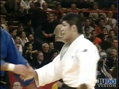 JUDO 2004 Tournois de Paris: Horoshi Izumi 泉浩 (JPN)