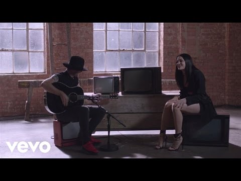 Jessie J - Masterpiece (Acoustic)