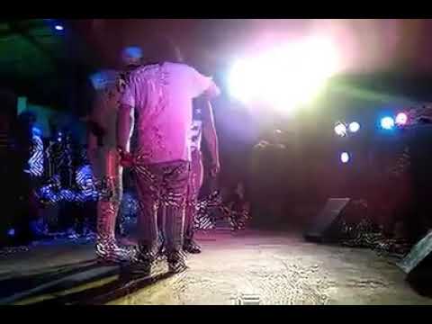 El Prodigio,(cuba)v/s Carlitos,semifinal Batalla de los Gallos