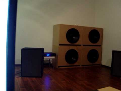 4 18s Mivoc AWX 184. Mega Bass!