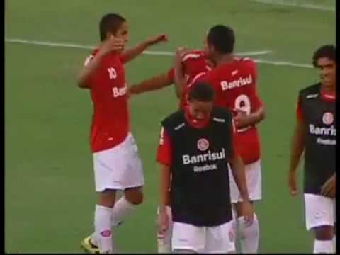 Gauchão 2010- Internacional 4 x 2 Ypiranga  [Gols do Inter]- Rádio Gaúcha
