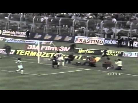 Serie A 1983-1984, day 30 Genoa - Juventus 2-1 (Cabrini, Vignola o.g., Bosetti)
