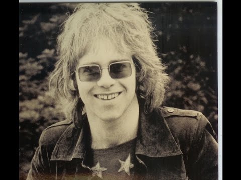 Elton John - Country Comfort (1970) With Lyrics!