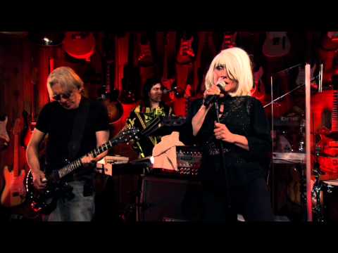 EXCLUSIVE Blondie "Heart of Glass" Guitar Center Sessions on DIRECTV