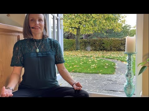 Medytacja Ziemia-Niebo z przewodnikiem dla poczucia spokoju | Niezamierzony ASMR | Cichy głos