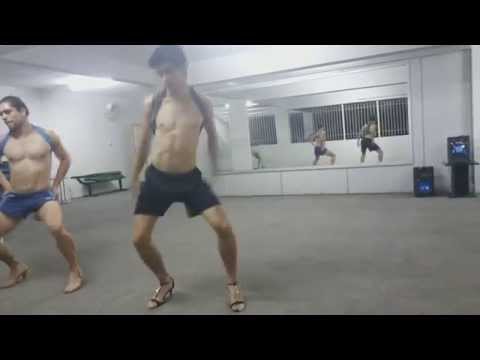 Aula de Stiletto Dance ( Parte II ) - Profª Bernadete R. Sousa ( Bambam ) - Beyoncé - Naughty Girl.