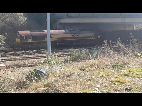 DB 66040 Passing Alexandra Dock Junction