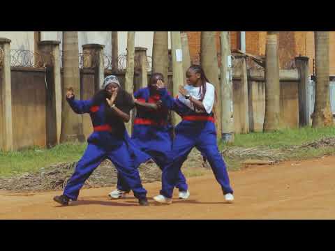 Olunaku Lwe Luno [Official Dance Video] - Mikie Wine & Levixone  ft. Kisakye Cream Kids Africa 4K.