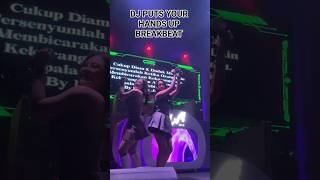 Download lagu DJ BIDDY - DJ PUTS YOUR HAND UP BREAKBEAT mp3 Download lagu DJ BIDDY - DJ PUTS YOUR HAND UP BREAKBEAT mp3