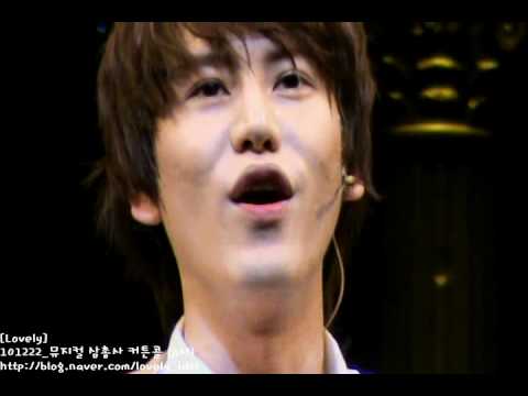 101222 'The Three Musketeers' curtain-call (KYUHYUN) - 2