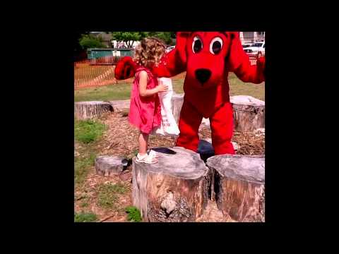 Hurlburt Library Eggstravaganza