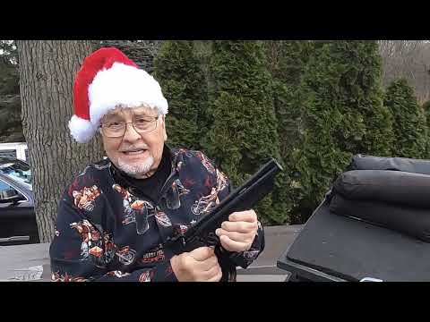 Crosman 1322 Pistole vs. Umarex Strike Point Pistole