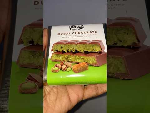 Expensive Dubai Pistachio Kunafa Chocolate Bar #asmr #viral #trending #uae #crunchy #luxurysweet