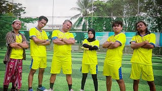 Download lagu Pak amir main sepak bola mp3 Download lagu Pak amir main sepak bola mp3
