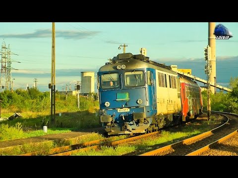 Ultimele Trenuri din Septembrie 2015/Last Trains of September 2015 in Oradea Est Triaj on Sunset