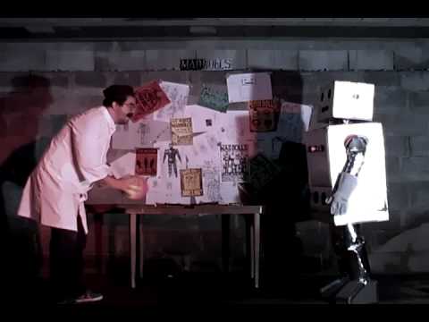 Mad Dolls - Robot