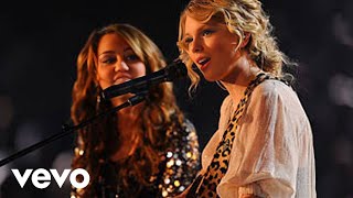 Taylor Swift - Fifteen ft. Miley Cyrus (Live The Grammy Awards)