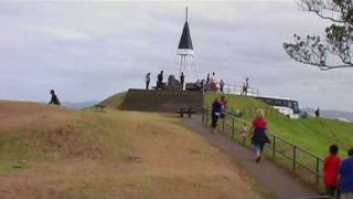 preview picture of video 'Auckland Sightseeing Tours - www.TravelGuide.TV'