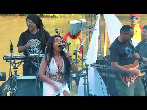 ÉGUA DO BREGA - CLEIDI MARTINS COVER    #Amazon #BrazilianMusic #LiveOnTheRiver #SouthAmerica