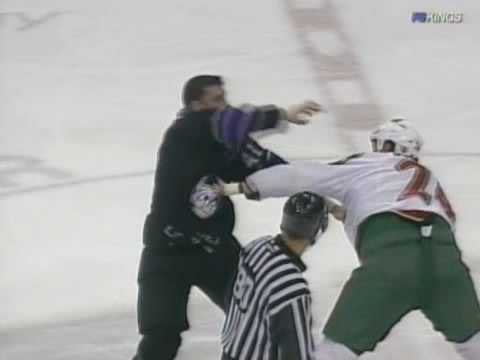 Raitis Ivanans vs Derek Boogaard