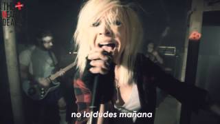The Nearly Deads - Never Look Back Subtitulada (Español)