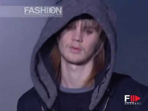 "Andrew Mackenzie" Autumn Winter 2004 2005 Paris 2 of 3 Menswear by FashionChannel