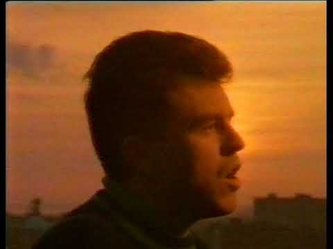 The Housemartins - "The People who Grinned Themselves to Death" - UK TV Advert