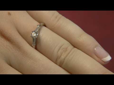 TR1015 Trilogy Engagement Ring Diamond