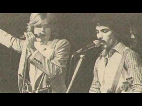 Don't Change (Live 1977 @ Stanley Theatre) - Hall & Oates