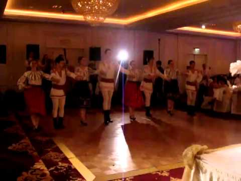 Dansuri Populare - Ansamblul folcloric DOINITA - dans Oltenia