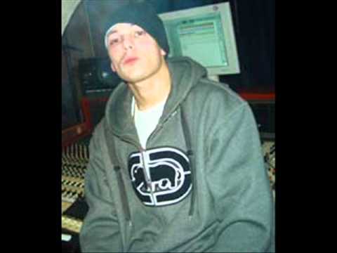 Rocca Raphael-Sous un Grand Ciel Gris