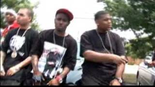 Big Tuck Feat Double T & Lil Ronnie - Can't See Me