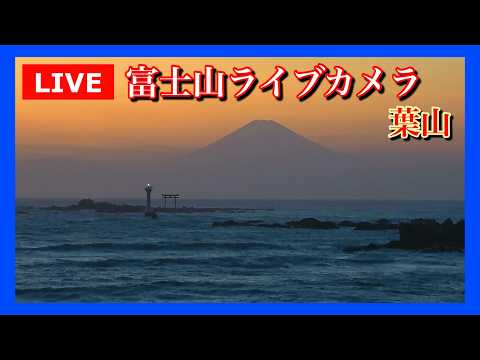 菜島の鳥居（富士山）
