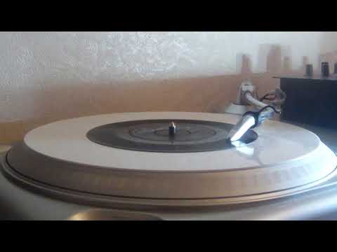 Johnny Kidd and The Pirates - Hungry For Love (HMV).