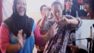 Download lagu mawar bodas Yayan jatnika mp3 Download lagu mawar bodas Yayan jatnika mp3