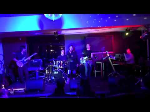 Nina Pintar - Odprti mikrofon z bandom