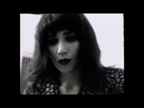 PJ Harvey, we float, Musikvideo