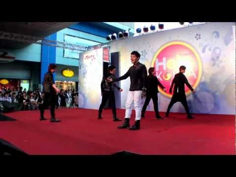 120728 Neo Planet cover EXO-K @Hello Korea