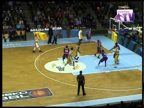 Highlights | EWE Baskets Oldenburg - BG Göttingen | 12.02.2011