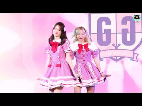 [FANCAM] ปั่นป่วน - The Glass Girls -  Feem Focus  ! The Last Stage
