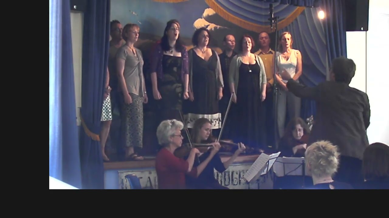 Something in the air Lisa Mutch Breaker Bay hall with Dusky Sounds Philharmonic 2010