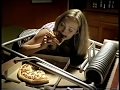 PIZZA HUT 2003