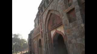 preview picture of video 'Delhiwonders : Jahaz Mahal'