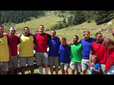 Nos joueurs reprennent un chant de 3ème mi-temps