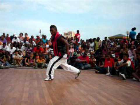 Turbo Vs Sick semi final Poppin battle Queens Day 2009