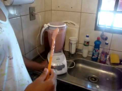 Trabalho de Inglês (Receita de Mousse de Morango)