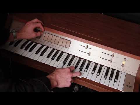 (Video) *Serviced* Philips Philicorda GM 754 Type 22 | Combo Organ GM754/15 Z 70s | Legs Included image 18