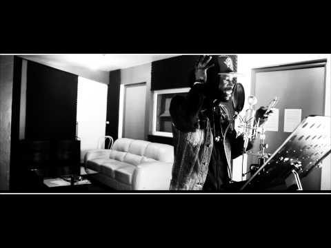 Tya Vuitton - Bitchiz Capital (clip video)